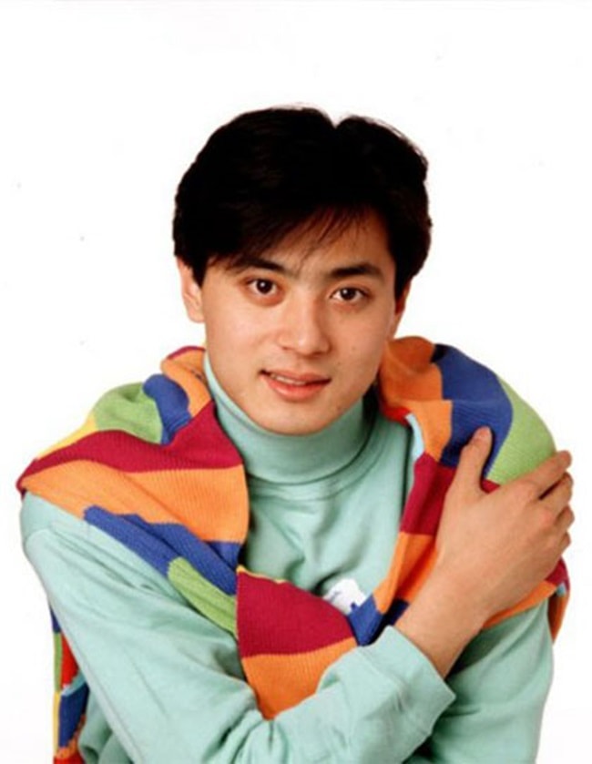Vào&nbsp;cuối cấp ba, Jang Dong Gun buộc phải nghỉ học một thời gian vì bệnh hô hấp&nbsp;khiến kết quả thi tốt nghiệp không thuận lợi. Anh dành thêm một năm nữa để ôn thi nhưng vẫn không khả quan.