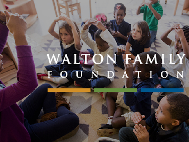 Tháng 1/2016, Alice đã quyên góp 3,7 triệu cổ phiếu của mình, trị giá 225 triệu USD cho quỹ từ thiện của gia đình - Walton Family Foundation. Quỹ này đã chi ra 530 triệu USD cho các hoạt động từ thiện vào năm ngoái.