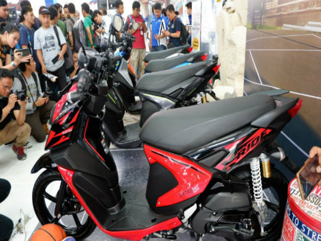 Thế giới xe - Cận cảnh 2018 Yamaha X-Ride 125 giá 28 triệu đồng cho giới trẻ