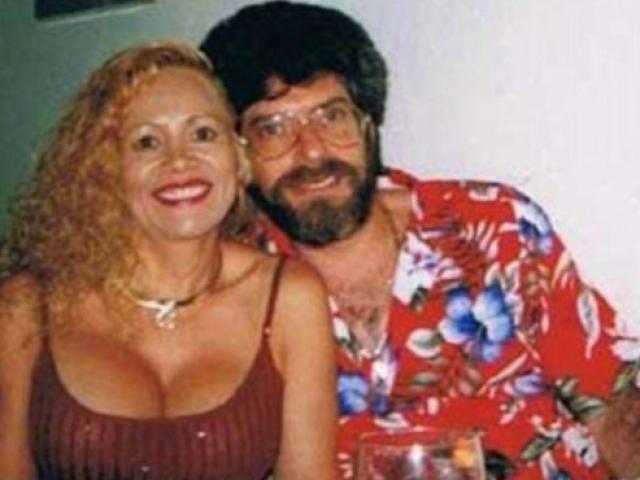 Pháp luật - Vũ nữ thoát y giết chồng và mẹ chồng vì tài sản, tội ác bị lộ vì lý do bất ngờ