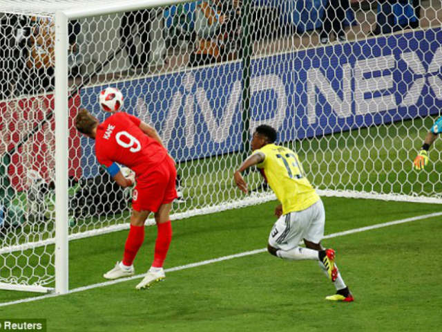 Thảm họa World Cup, Colombia tặng phạt đền: Kane ghi bàn thứ 6