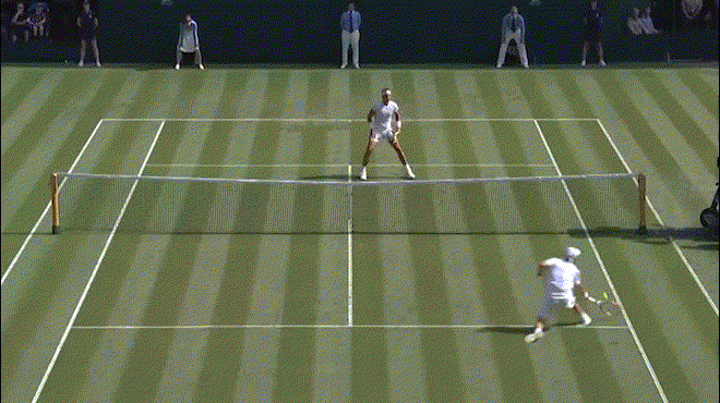 Clip hot Wimbledon: Nadal móc ngược kinh điển, khán đài dậy sóng - 1