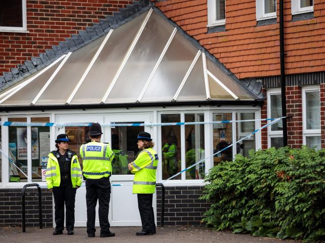 Thế giới - Chất độc kinh hoàng lại "ám" nước Anh, thêm 2 người bất tỉnh