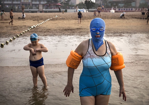 Bikini &#34;gái ngoan&#34; lại tấn công các bãi biển - 14