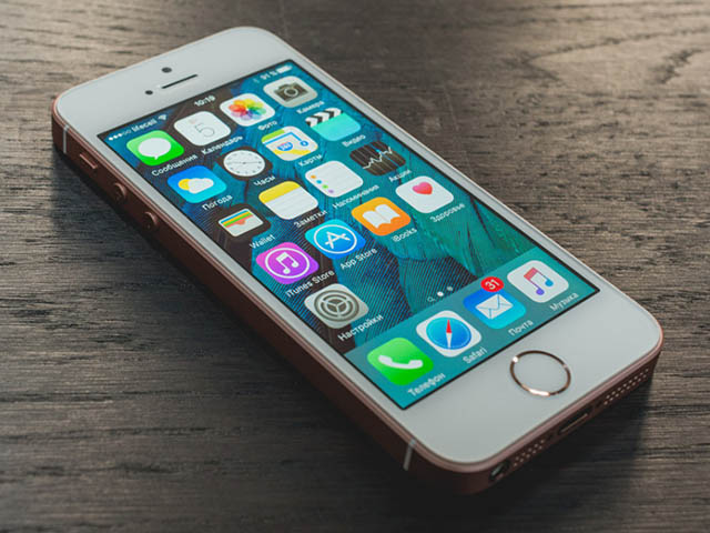 Thời trang Hi-tech - HOT: iPhone SE tân trang được bán với giá 1,9 triệu đồng