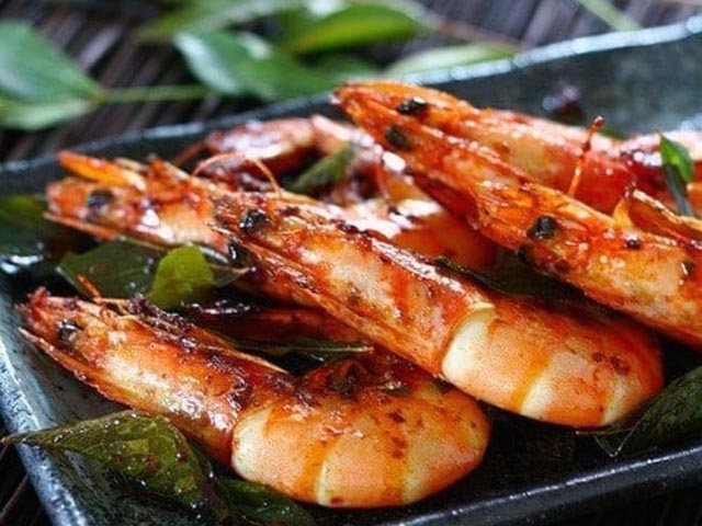 Ẩm thực - Tôm nướng lá cà ri ngon ngất ngây