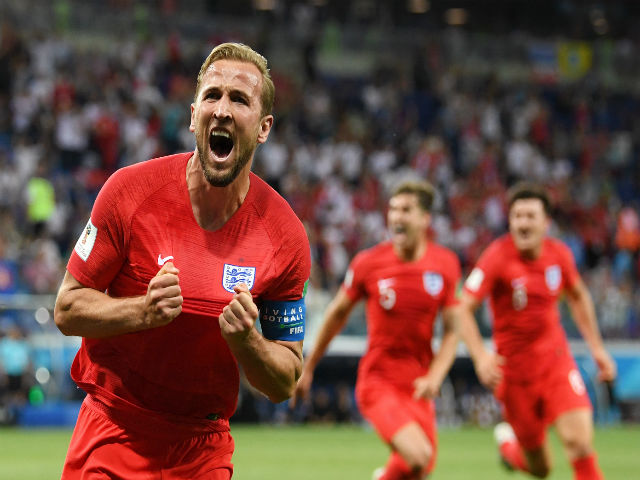 Tứ kết World Cup: Harry Kane ”ăn đứt” Rooney & Sứ mệnh Bobby Moore 52 năm