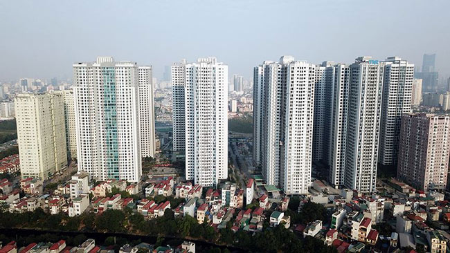 Bay trên 'rừng' cao ốc Hà Nội những ngày nắng nóng đỉnh điểm - 2