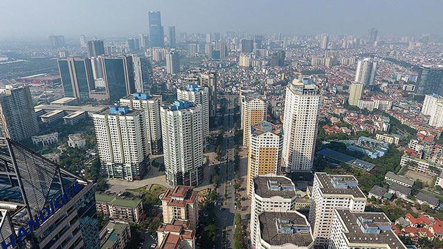 Bay trên 'rừng' cao ốc Hà Nội những ngày nắng nóng đỉnh điểm - 4