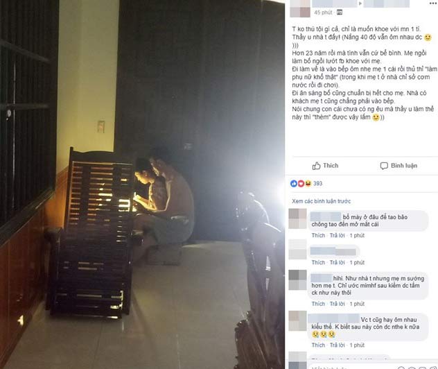 Nóng như nung vẫn ôm nhau, dân mạng xôn xao trước chuyện "tình bể bình" của cặp đôi U50 - 1