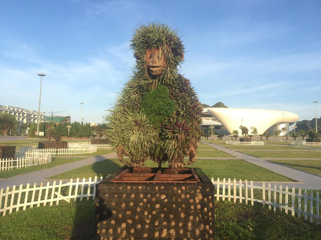 Hạ Long làm gì với tượng rồng “còi xương”, chó “đeo bờm”? - 3