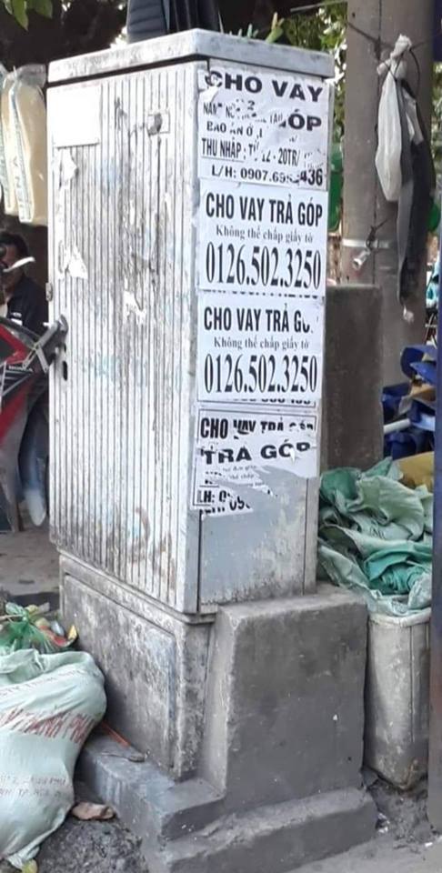 Chủ tiệm cầm đồ tiết lộ những khoản phụ phí đi kèm "lãi suất thấp" - 9