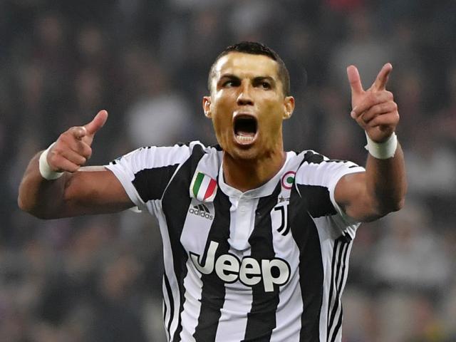 Bóng đá - Bí ẩn "bom tấn" Juventus mua Ronaldo: Ông trùm mặt dày, chi tiền như nước