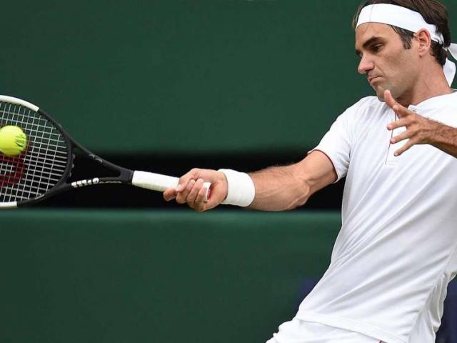 Thể thao - Clip hot Wimbledon: Federer dọc dây kinh điển, ra góc "trúng hồng tâm"