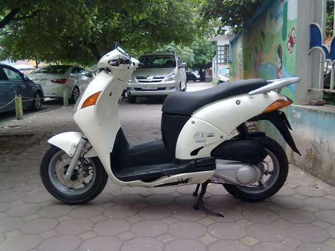 Honda @ gọi tên cho cả một thế hệ, lại đại bại trước SH - 1