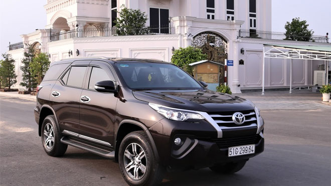 Vượt bài kiểm tra, lô xe Toyota Fortuner nhập Indonesia sắp về Việt Nam - 1