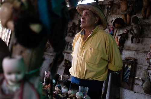 Du khách kéo nhau tới Mexico để xem đảo Búp bê rùng rợn như Annabelle - 5