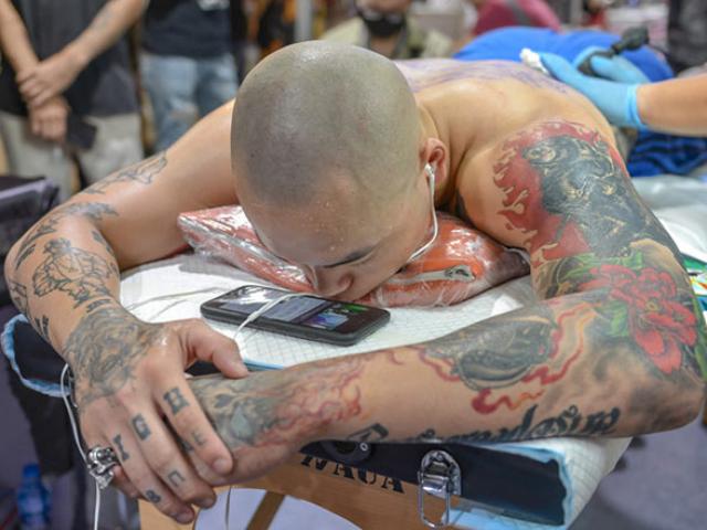 Clip: Ngắm hình xăm toàn thân bắt mắt tại lễ hội xăm hình ở Hà Nội