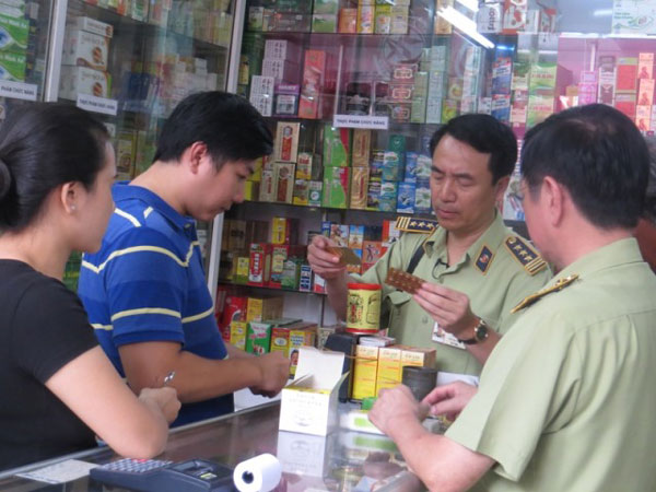 Có “bảo kê” cho mỹ phẩm, thực phẩm chức năng kinh doanh online ? - 1