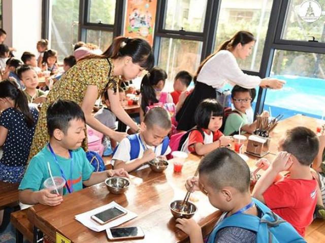 Giáo dục - du học - Chật vật “ứng thí” trường tư