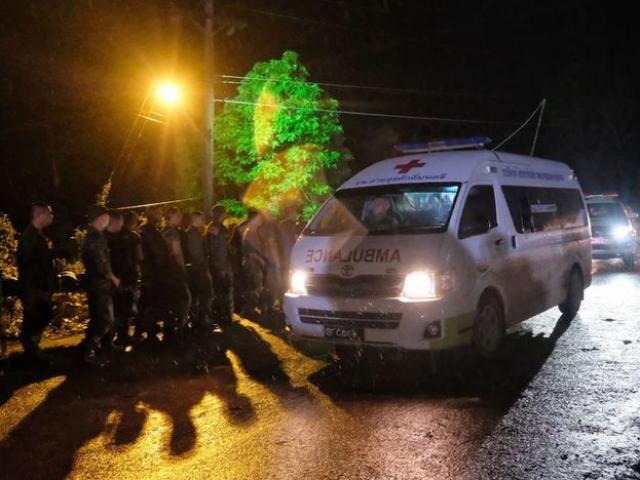 Thế giới - Giải cứu đội bóng Thái Lan ngày 2: Hai thách thức đáng sợ nhất