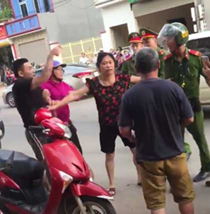 Tin mới vụ thanh niên nói: “Bác tao là trưởng Công an TP” - 1
