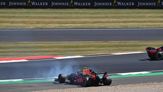 Đua xe F1, British GP: &#34;Nhà vua&#34; gục ngã, “Ngựa chiến” hí vang - 5