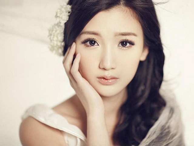 Đời sống Showbiz - Ngọc nữ "Tân thần điêu đại hiệp" bị ông bố nghiện ngập tố bất hiếu