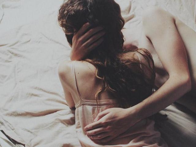 Bạn trẻ - Cuộc sống - Người yêu đòi hỏi "chuyện ấy", cô gái đáp ứng vì được chu cấp tiền