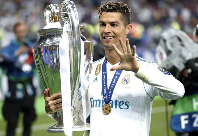 9 năm Ronaldo ở Real: Đến như một siêu sao, ra đi như một tượng đài - 11