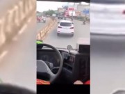 Tin tức trong ngày - Diễn biến mới nhất vụ tài xế “giả điếc”, giành đường với xe chữa cháy
