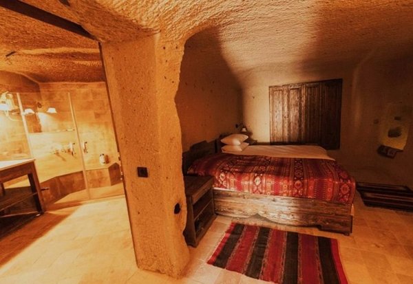 Mùa hè mà được trốn nóng trong 18 hang động đẹp như cổ tích thì còn gì bằng - 9