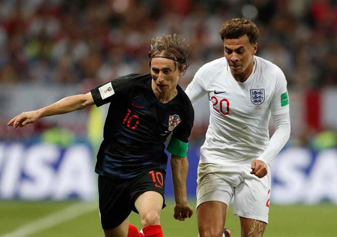 Phi thường Modric: 33 tuổi, 3 trận 3 hiệp phụ, &#34;người không phổi&#34; xứng đáng QBV - 1