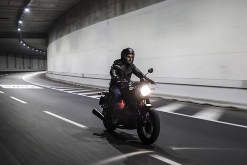 Lộ giá bán các biến thể Moto Guzzi V7 III 2018 tại Đông Nam Á - 3