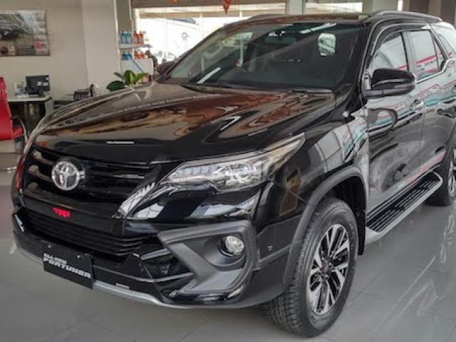 Thị trường - Tiêu dùng - Hàng trăm ô tô Indonesia bất ngờ "chảy" vào Việt Nam