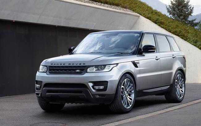 Với một người cao lớn như Hazard rất thích hợp để lái Range Rover Sport. Mức giá bán tại Anh: 60.760 bảng (hơn 1,8 tỷ đồng).