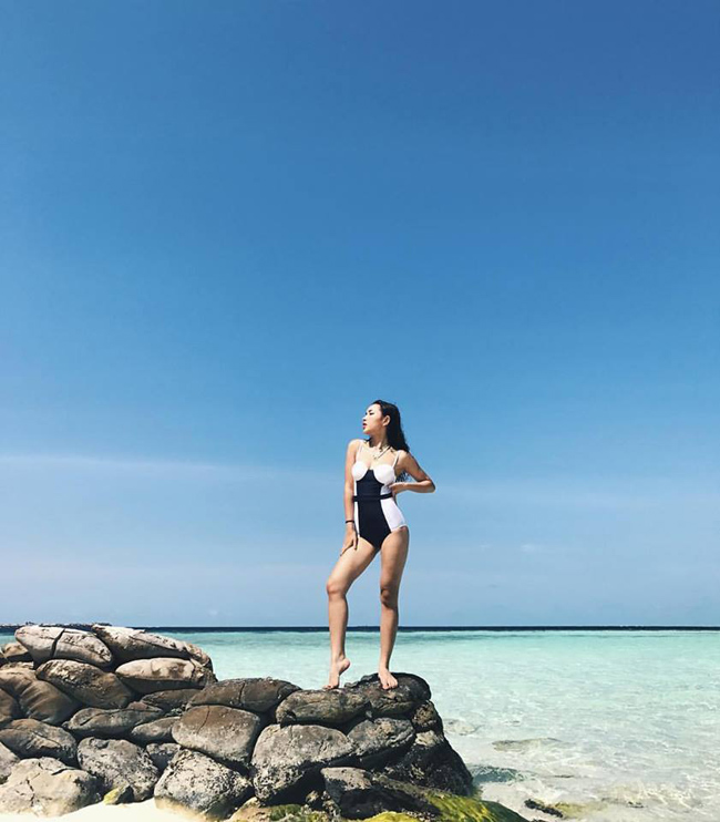 Có thể thấy, vóc dáng của hot girl 9X ngày càng hoàn hảo.&nbsp;