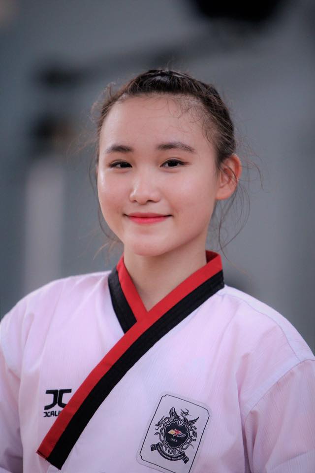 Phong cách tuổi teen của em gái hoa khôi Taekwondo Châu Tuyết Vân - 2