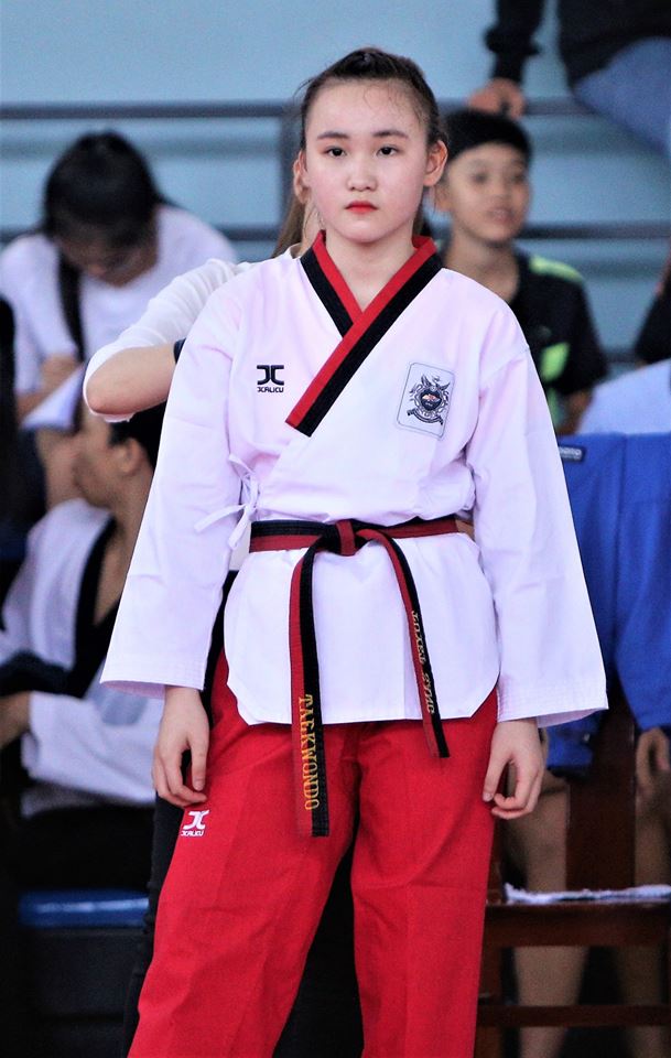 Phong cách tuổi teen của em gái hoa khôi Taekwondo Châu Tuyết Vân - 3