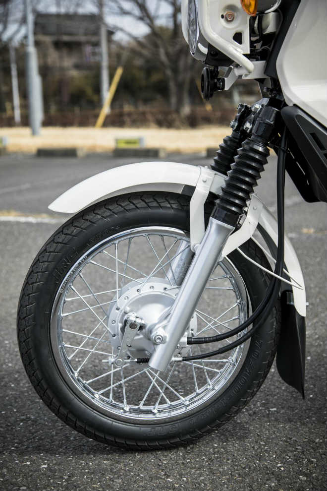 Ngắm Honda Cross Cub 50 màu trắng hiếm đẹp như bạch mã - 8