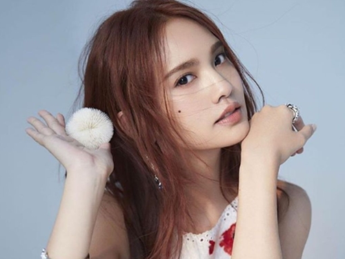 "Giáo chủ khả ái Đài Loan" mãi tuổi 20 nhờ lông mày - 10