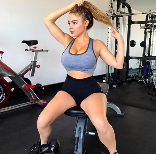 Huấn luyện viên xinh đẹp tiết lộ sự thật việc tập để "nở hậu" - 4