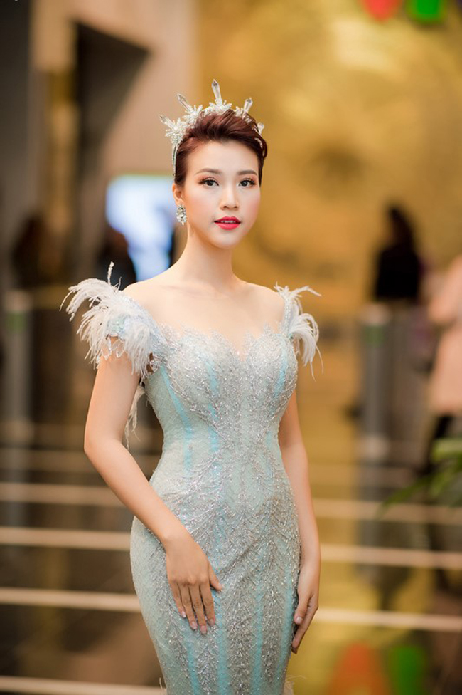 Mỹ nhân này là ai mà khiến Huỳnh Anh tụt dốc, Việt Hương gọi 78 cuộc không nghe? - 6