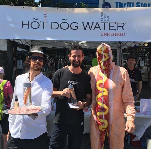 Nước khoáng hương hot dog, món ăn khiến ai cũng phải ngoái đầu lại nhìn - 3