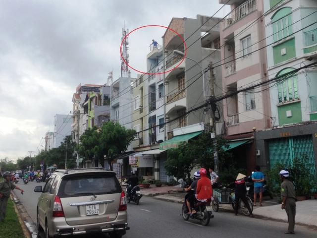 Pháp luật - Thanh niên có hành động lạ sau cự cãi với vợ