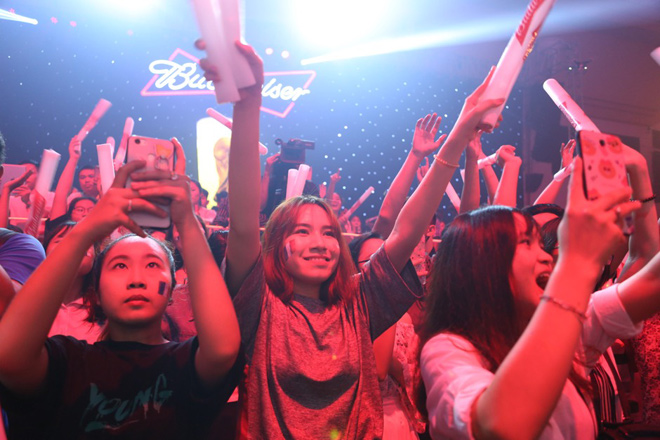 Phương Thanh, Đông Nhi, Noo Phước Thịnh đốt cháy Đại tiệc chung kết World Cup 2018 - 2