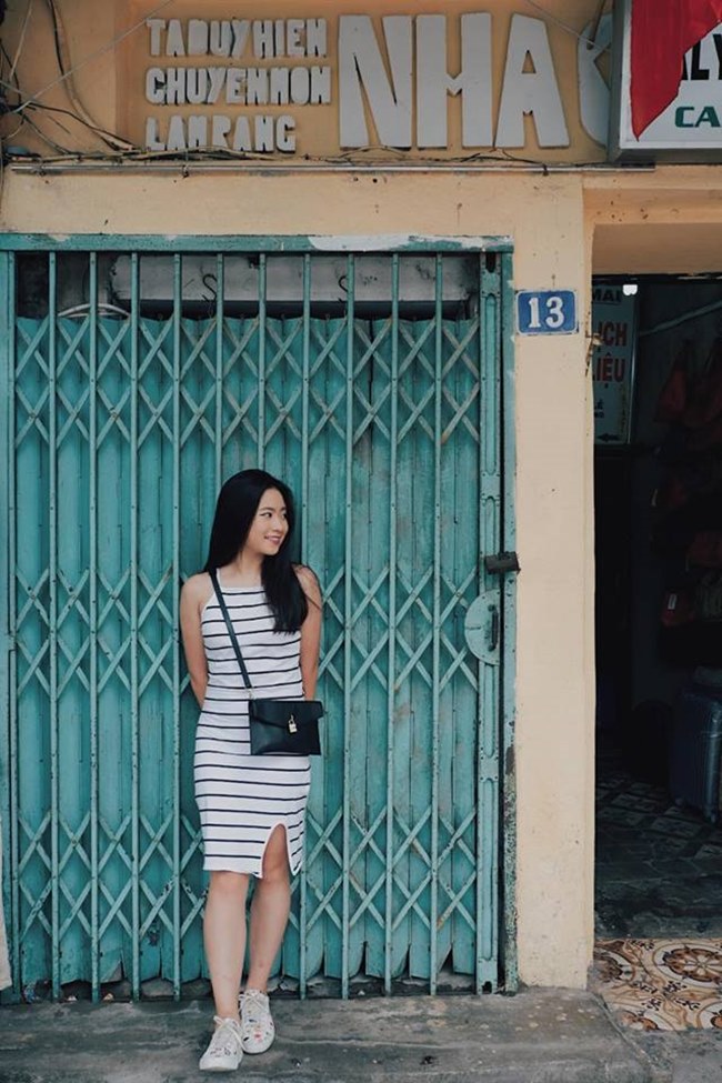 2 MC &#34;em chưa 18&#34; của đài VTV: Mặt xinh như búp bê, mặc đẹp miễn chê - 4