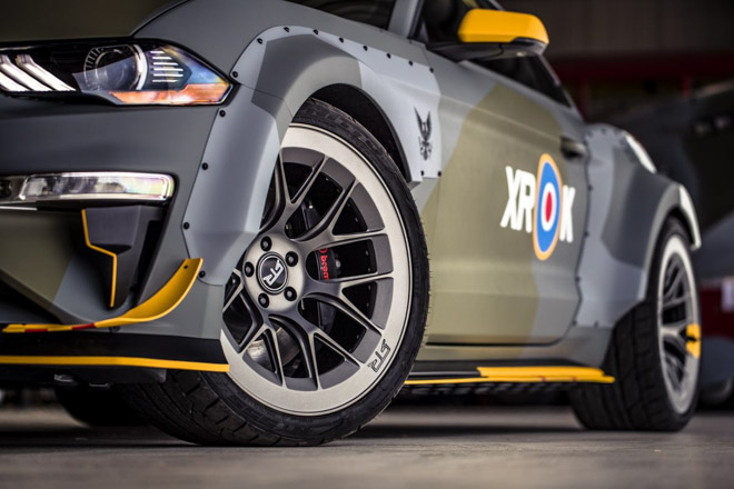 Ford Mustang GT Eagle Squadron: Siêu xe thể thao phong cách máy bay chiến đấu - 13