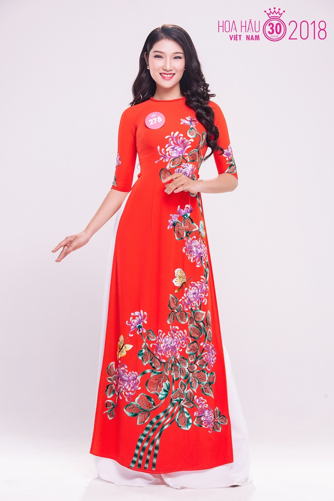 Thí sinh Hoa hậu Việt Nam (miền Bắc) mặc áo dài thanh lịch - 5