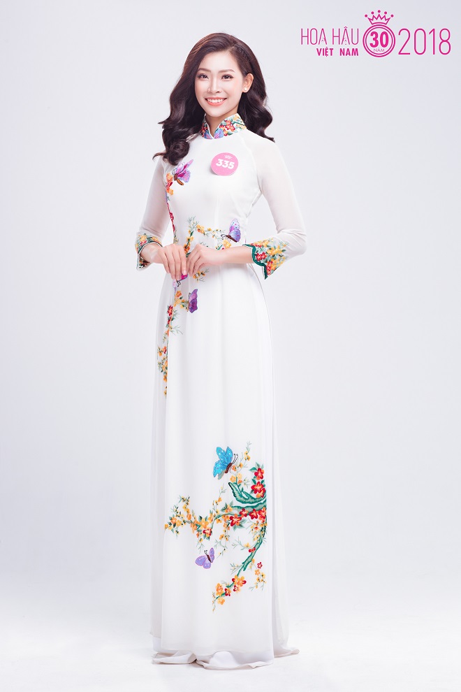 Thí sinh Hoa hậu Việt Nam (miền Bắc) mặc áo dài thanh lịch - 9